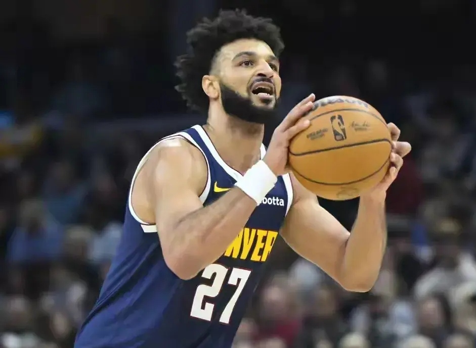 开云-穆雷连续二十场比赛得分超过锐不可当，RNG不断突破！全场沸腾不已的简单介绍